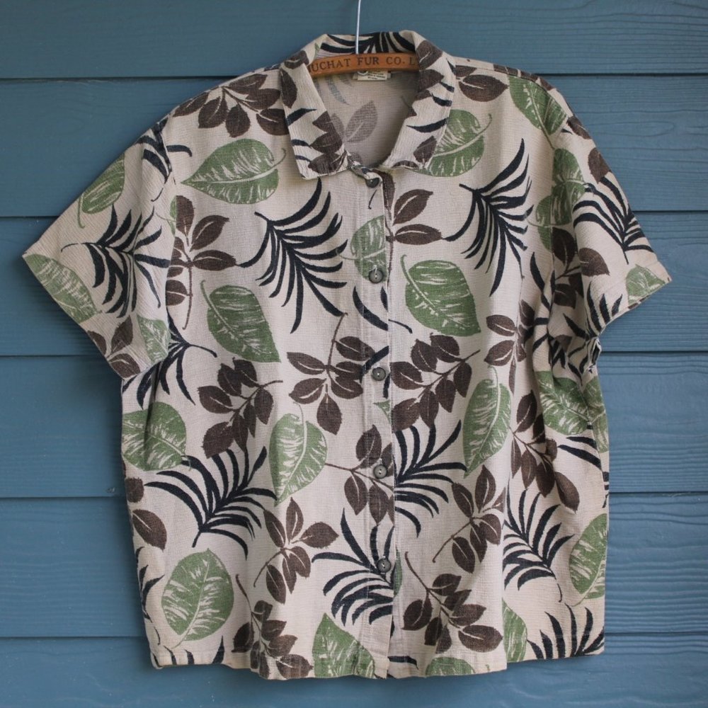 Vintage Hot Cotton Button Down